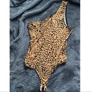 Vanilla Sky Off the shoulder body suit